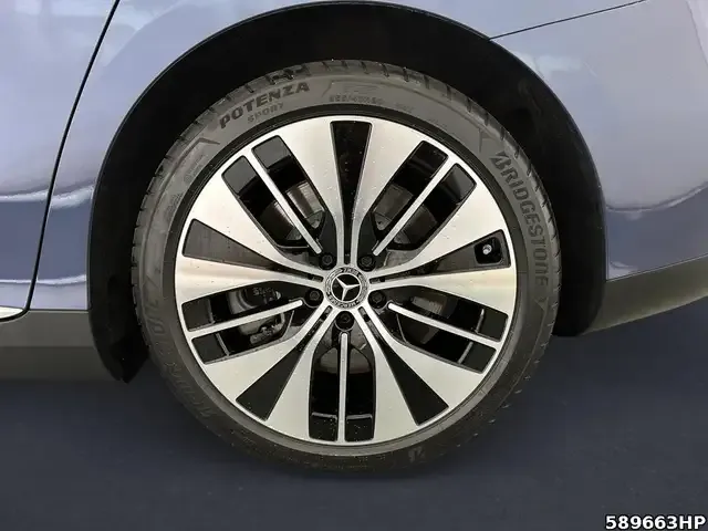 Mercedes-Benz EQE 300