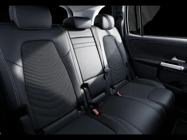 Mercedes-Benz GLB 220