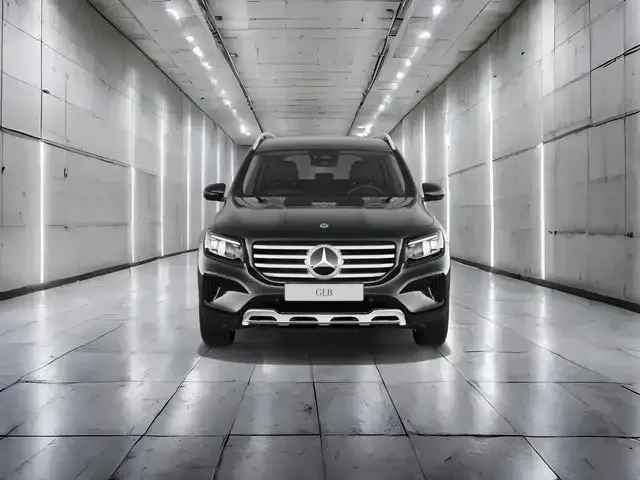 Mercedes-Benz GLB 220