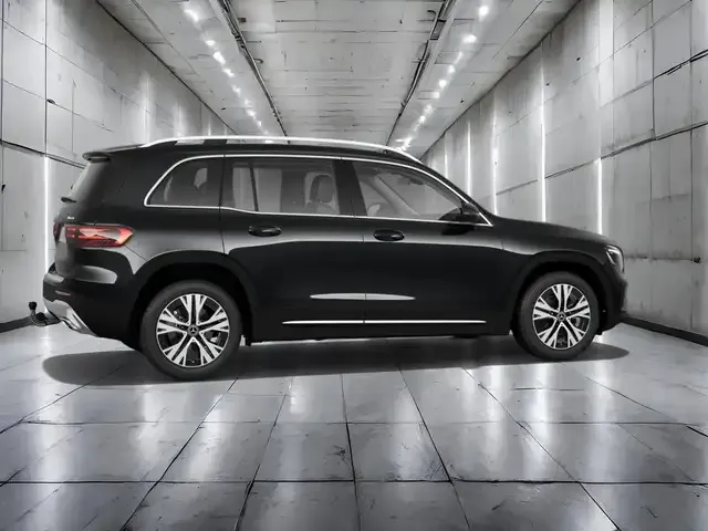 Mercedes-Benz GLB 220