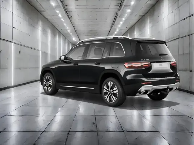 Mercedes-Benz GLB 220