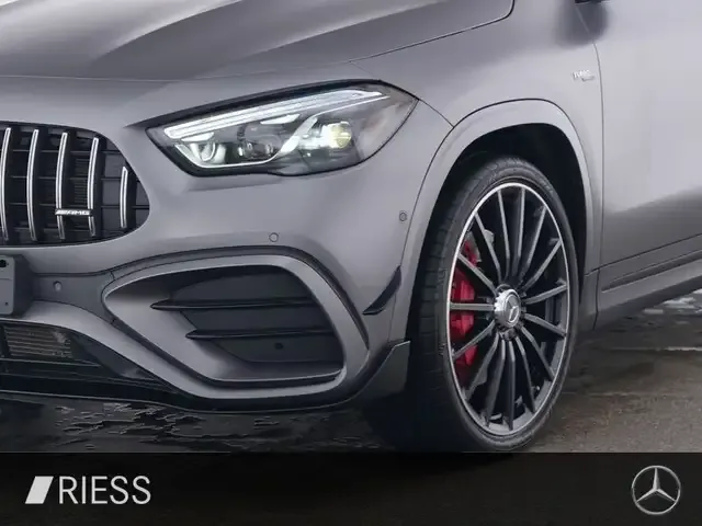 Mercedes-Benz GLA 45 AMG