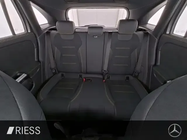 Mercedes-Benz GLA 45 AMG