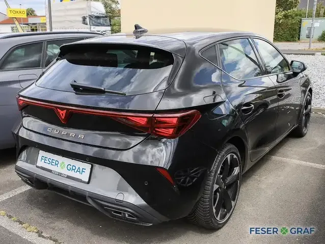 CUPRA Leon