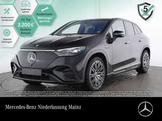 Mercedes-Benz EQE SUV