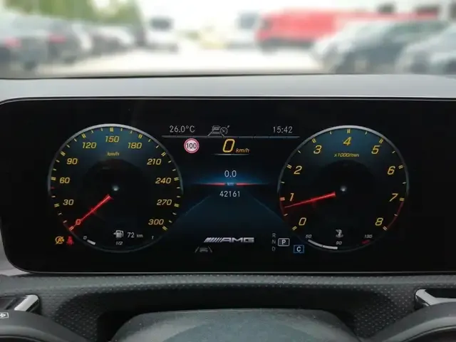 Mercedes-Benz CLA 45 AMG