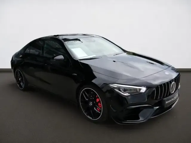 Mercedes-Benz CLA 45 AMG