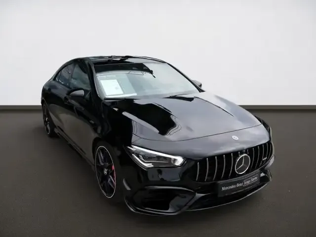 Mercedes-Benz CLA 45 AMG