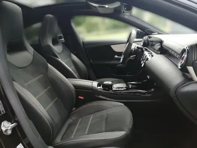 Mercedes-Benz CLA 45 AMG