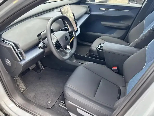 Volvo EX30