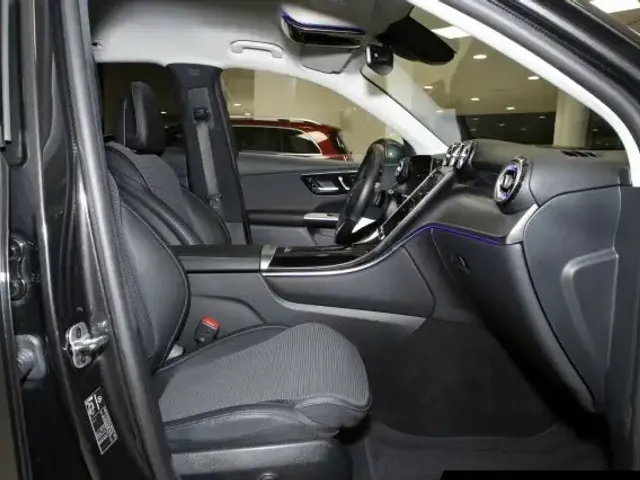 Mercedes-Benz GLC 200