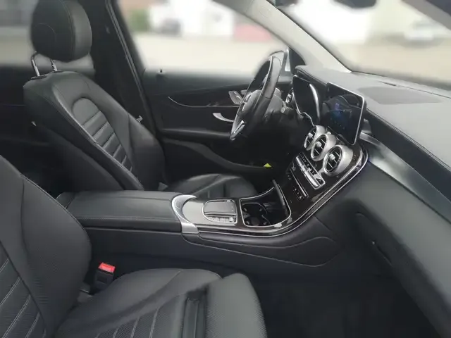 Mercedes-Benz GLC 400
