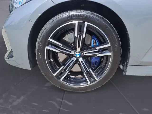 BMW 340