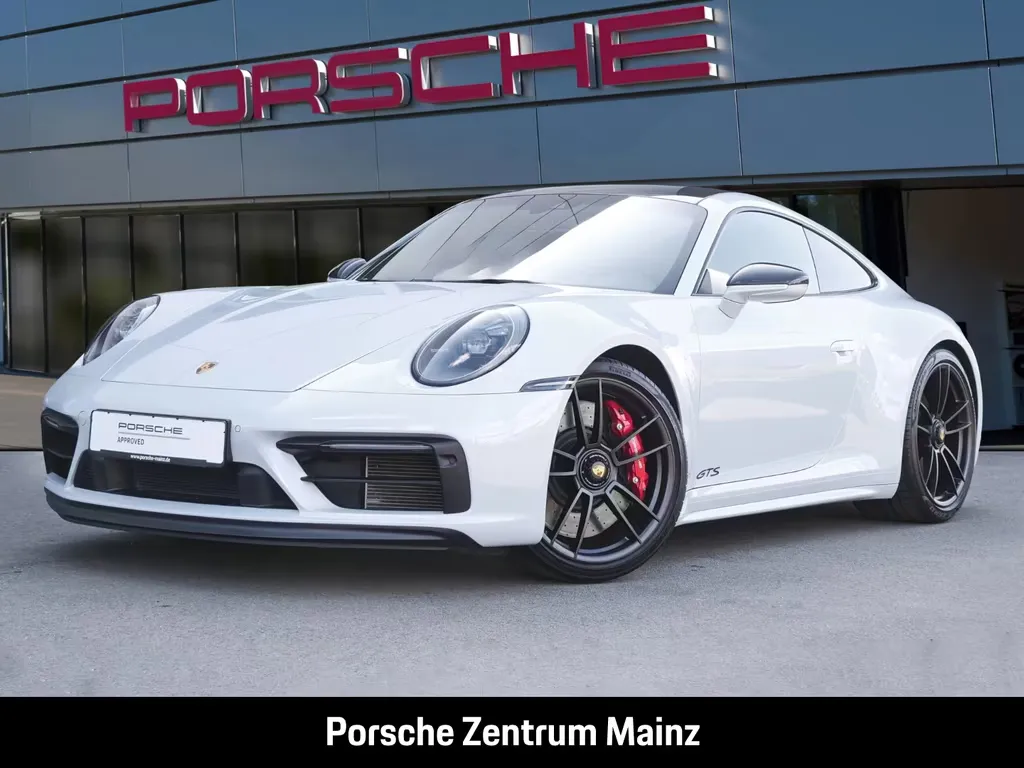 Porsche 992