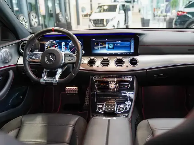 Mercedes-Benz E 53 AMG