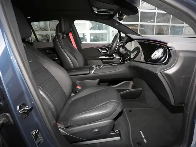 Mercedes-Benz EQE SUV