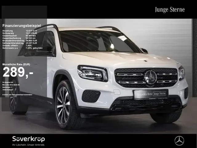 Mercedes-Benz GLB 220