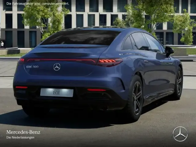 Mercedes-Benz EQE 300