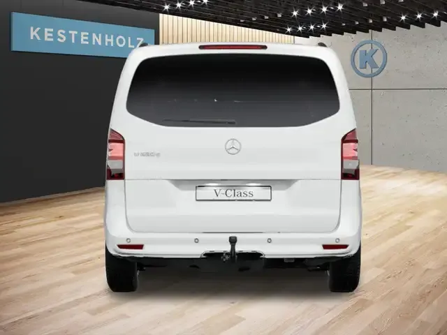 Mercedes-Benz V 220