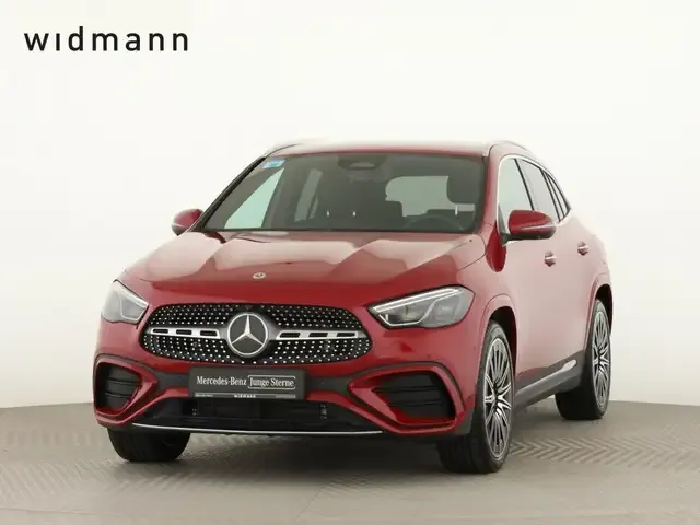 Mercedes-Benz GLA 220