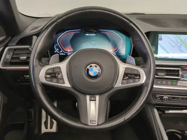 BMW 440