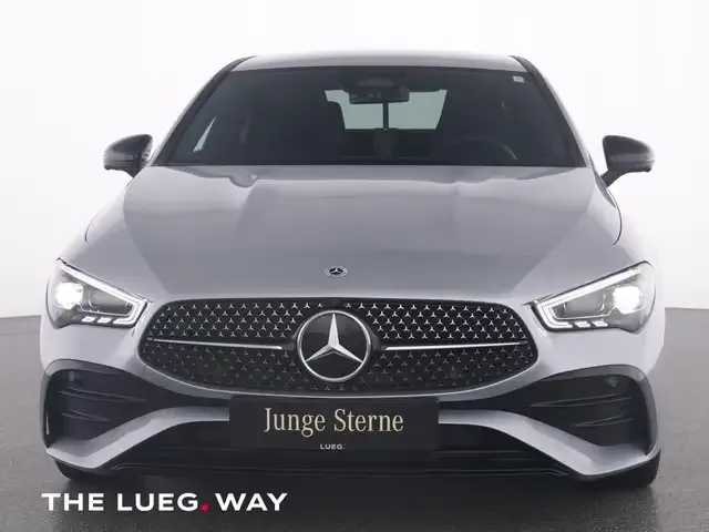 Mercedes-Benz CLA 220