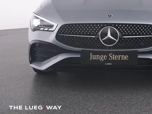 Mercedes-Benz CLA 220