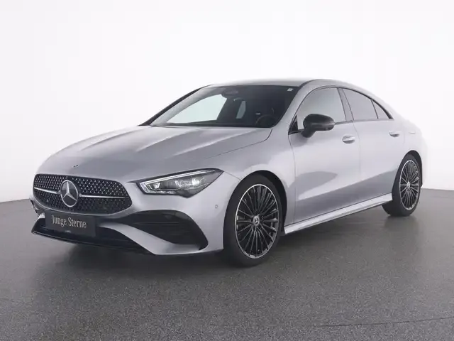 Mercedes-Benz CLA 220