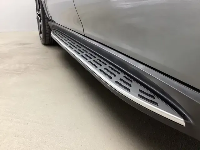 Mercedes-Benz GLS 450