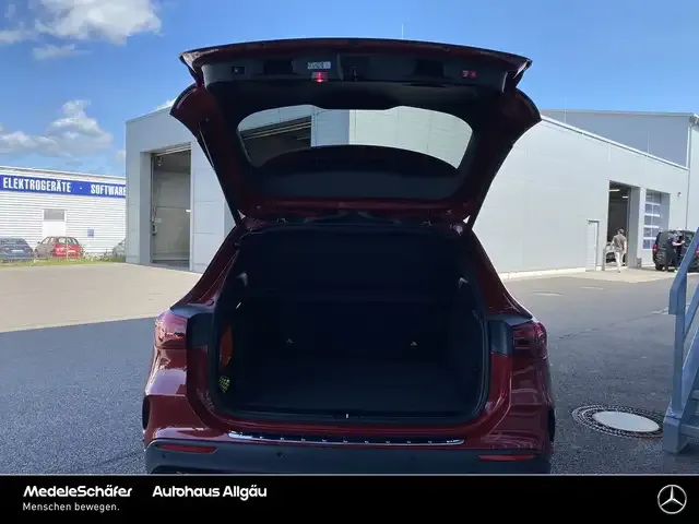 Mercedes-Benz GLA 220