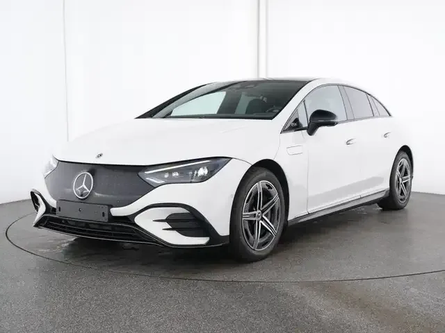 Mercedes-Benz EQE 300