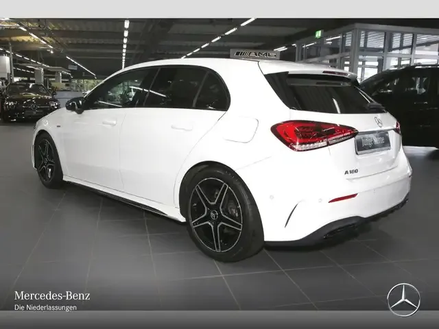 Mercedes-Benz A 180