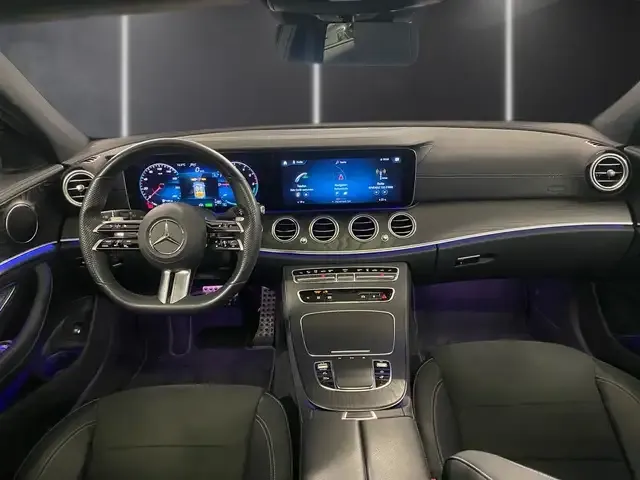 Mercedes-Benz E 300