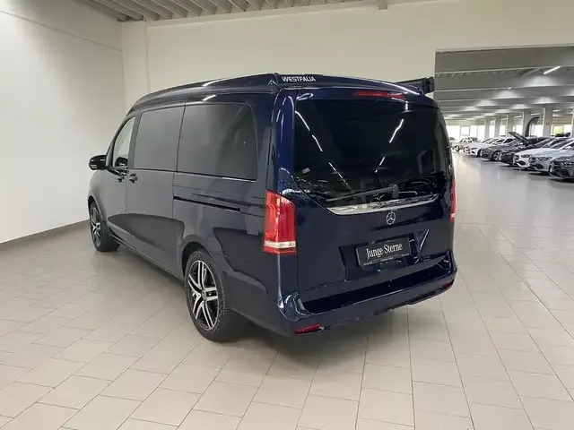 Mercedes-Benz V 250