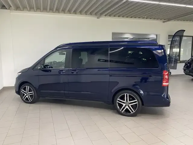 Mercedes-Benz V 250
