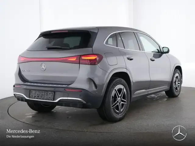 Mercedes-Benz EQA 250