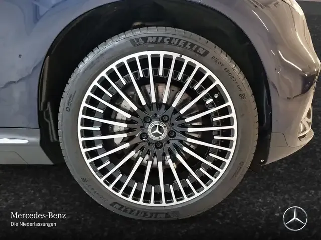 Mercedes-Benz EQC 400