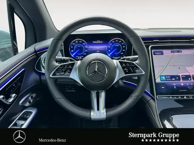 Mercedes-Benz EQE SUV