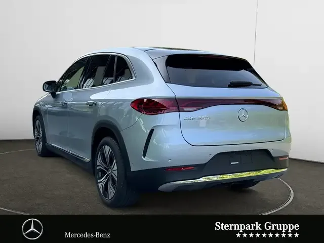 Mercedes-Benz EQE SUV