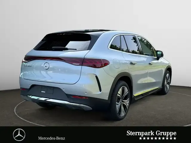 Mercedes-Benz EQE SUV