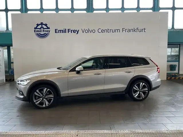 Volvo V60 Cross Country