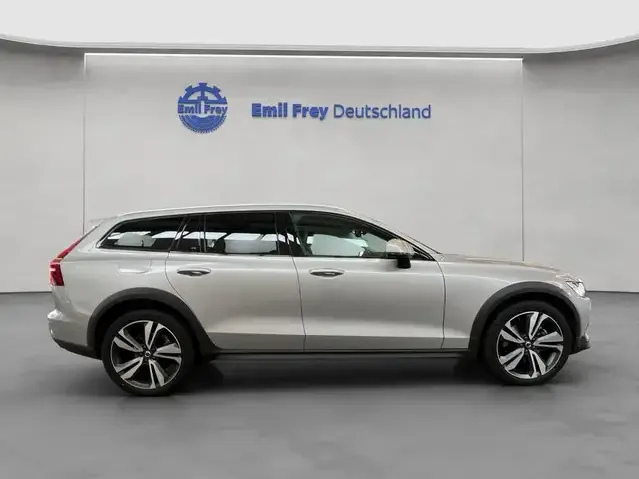 Volvo V60 Cross Country