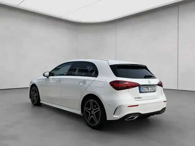 Mercedes-Benz A 200