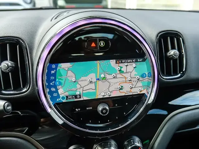 MINI One Countryman