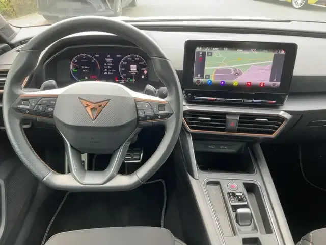 CUPRA Leon