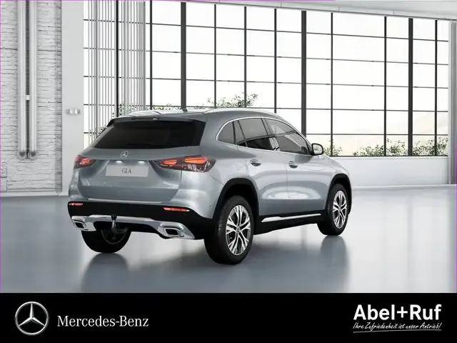 Mercedes-Benz GLA 180