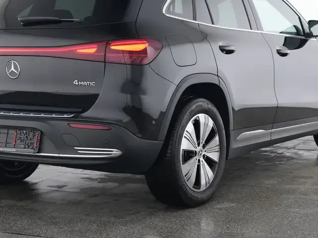 Mercedes-Benz EQA 300