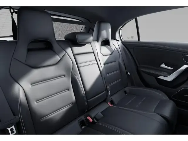 Mercedes-Benz A 35 AMG