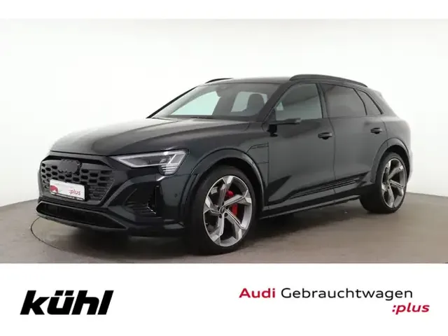 Audi SQ8 e-tron
