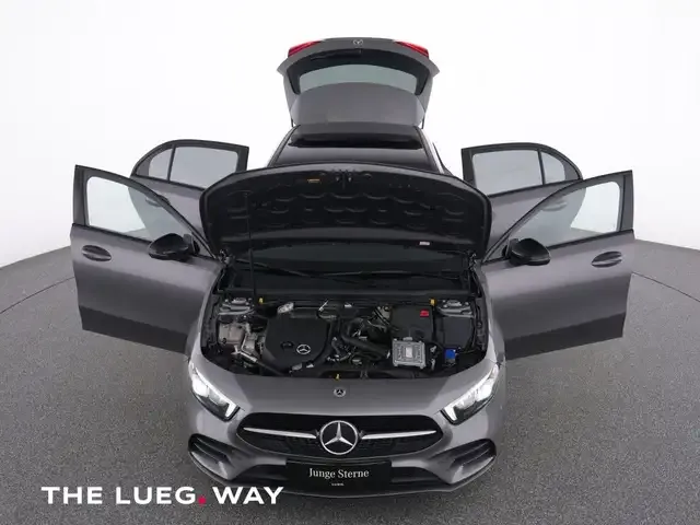 Mercedes-Benz A 180